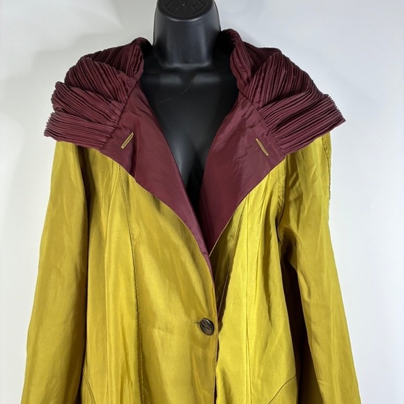 MYCRA PAC Donatella Women XL Olive Green Burgundy Pleated Hood Raincoat USA Read - Picture 12 of 16